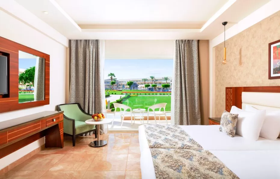 Standard Triple Room (Garden View)
