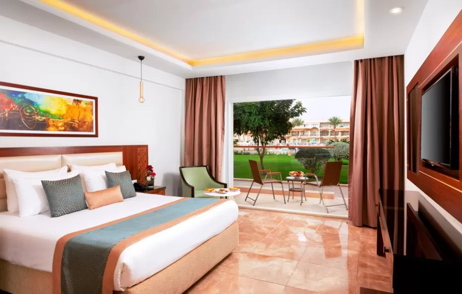 Standard Triple Room (Garden View)