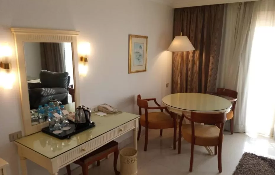 Classic Single (Garden View)
