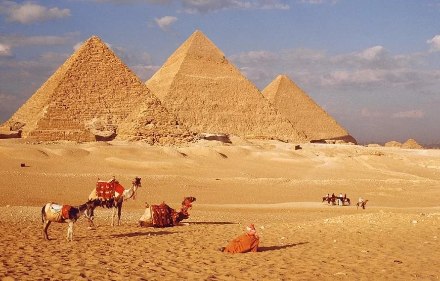 Seven Wonders of the World: Nile Cruise & Cairo Discovery