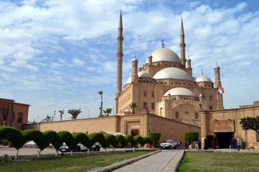 Heart of Egypt – Cruise and Discovery of Cairo